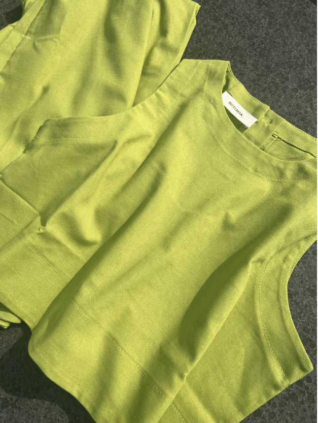 Chic Solid Colour Sleeveless 2-Piece Set