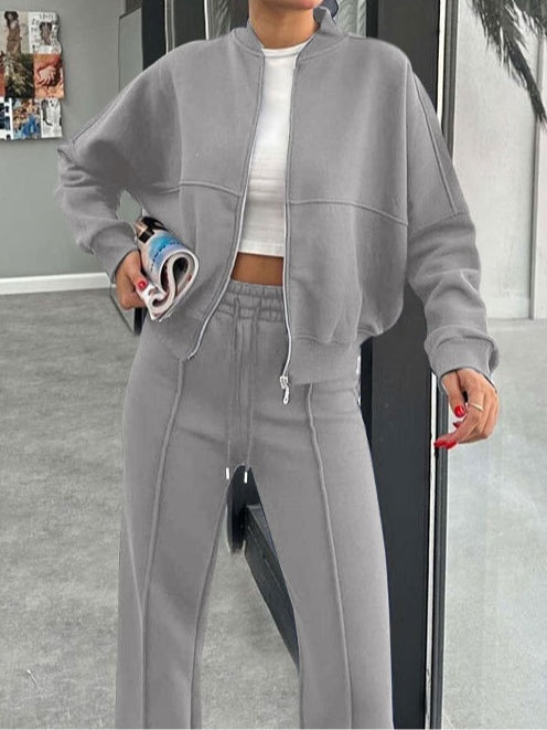 Women's zippered cardigan and straight trousers suit