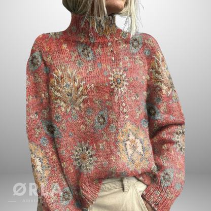 Nina | Playful Turtleneck