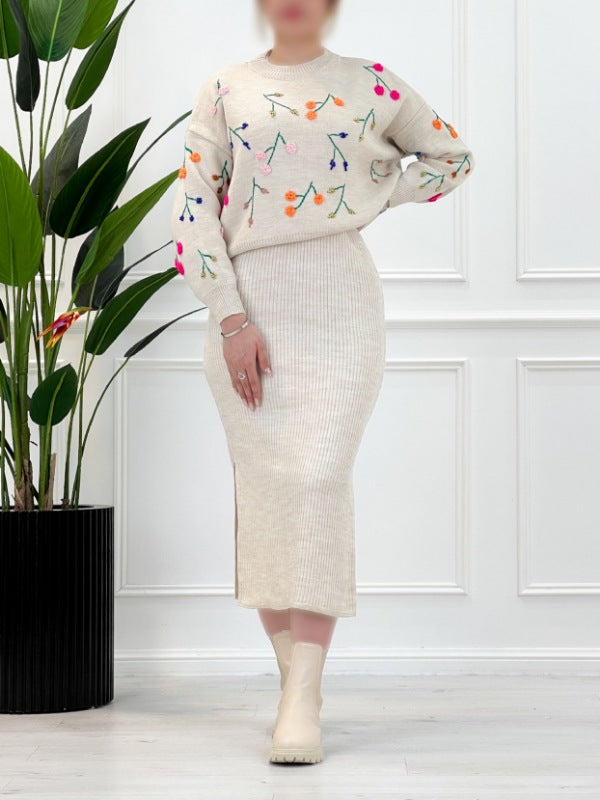 Flower sweater and hip skirt knitted set