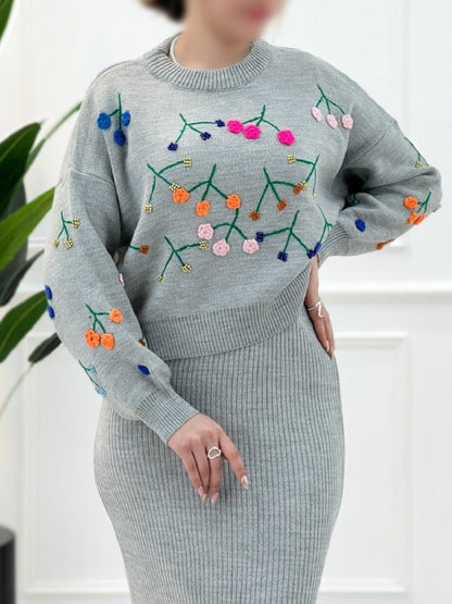 Flower sweater and hip skirt knitted set