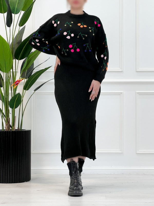 Flower sweater and hip skirt knitted set