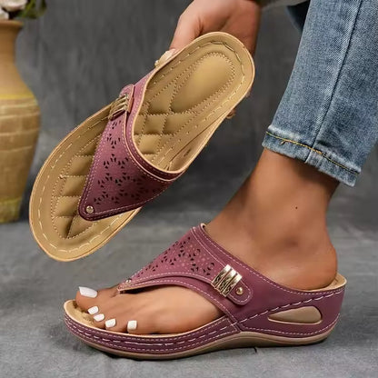 Torhild | Elegant Orthopaedic Sandals