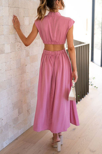 Quincy | Midi Dress with Cut-Out and Pockets